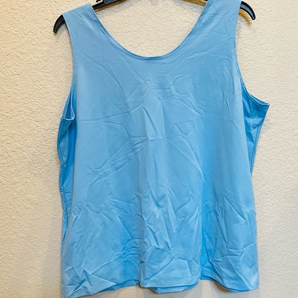 Women’s Contemporary Stretch Microfiber Tank Top - Picture 4 of 4
